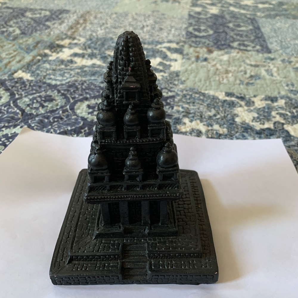 Tample